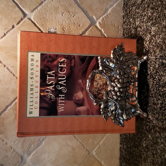 Studio Silversmiths Grapevine Napkin Letter Book Card Holder - Picture 11 of 13